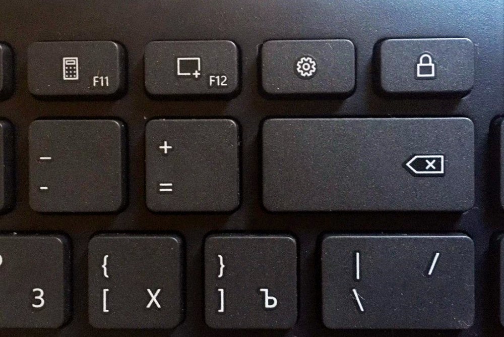 Обзор Microsoft Bluetooth Keyboard: клавиатура с эмоциями