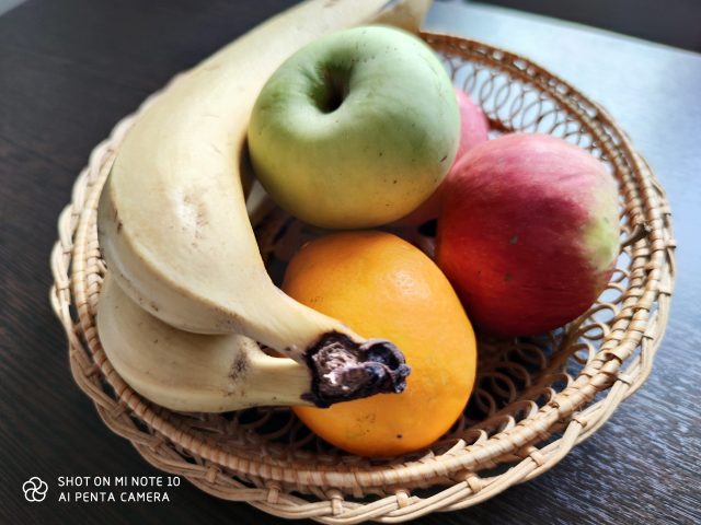 Какой смартфон снимает лучше: сравниваем Samsung Galaxy S20 Ultra с Huawei P30 Pro и Mi Note 10 фото