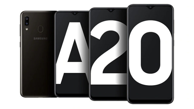 62499Скидка: Смартфон Samsung с AMOLED-дисплеем, 4000 мАч и NFC продают в России менее чем за 8 тысяч рублей