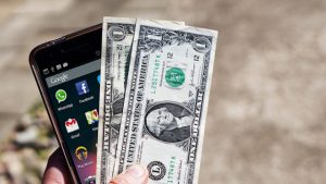 Еще можно успеть: 7 хороших смартфонов, которые стоит купить как можно быстрее