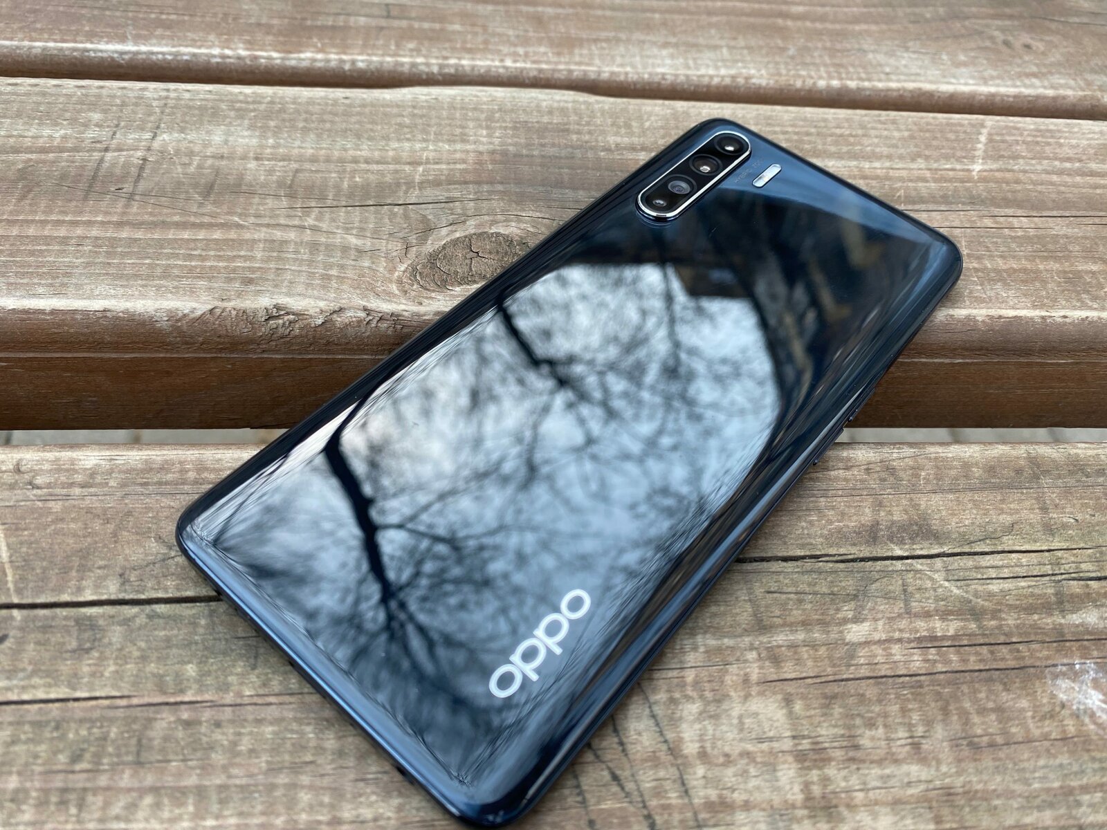 Обзор Oppo Reno3: еще одна альтернатива самым популярным смартфонам этого года фото