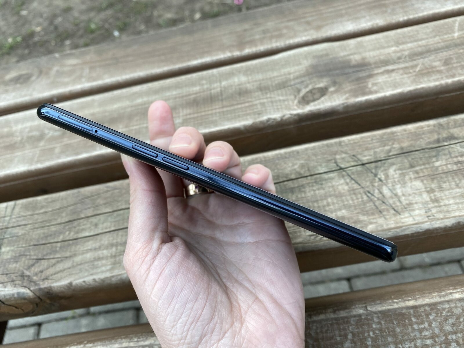 Обзор Oppo Reno3: еще одна альтернатива самым популярным смартфонам этого года фото