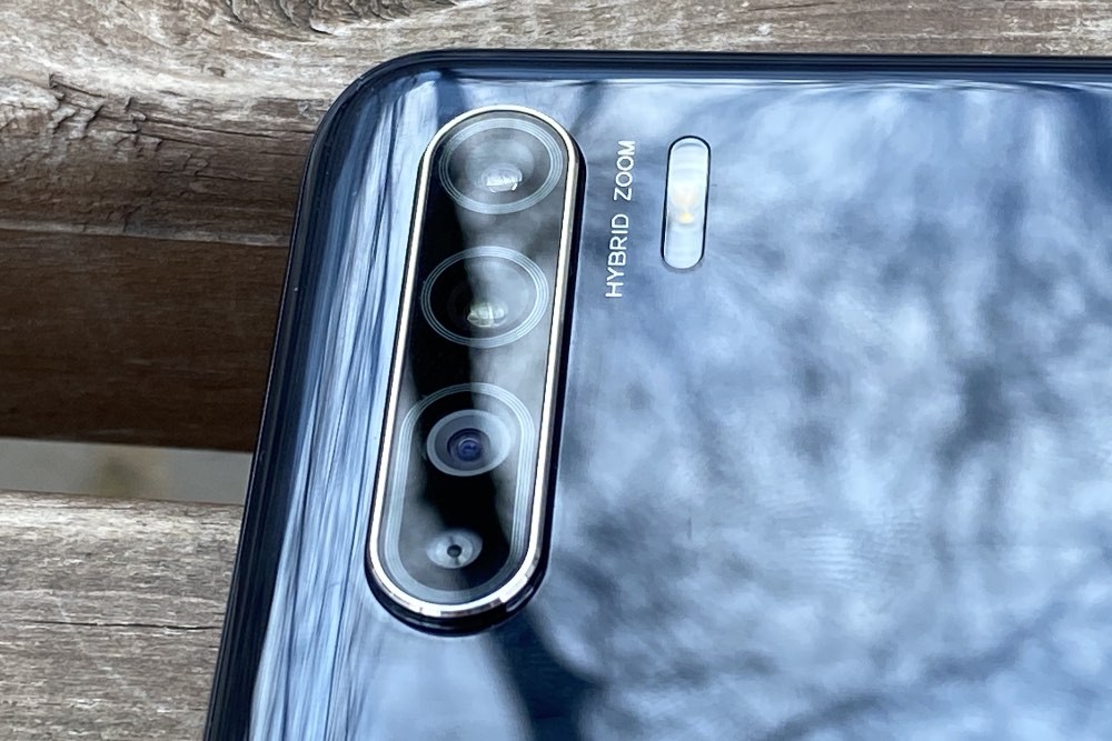 Обзор Oppo Reno3: еще одна альтернатива самым популярным смартфонам этого года фото