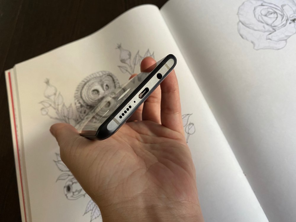 Обзор Mi Note 10 Lite: самый загадочный смартфон Xiaomi 2020 года