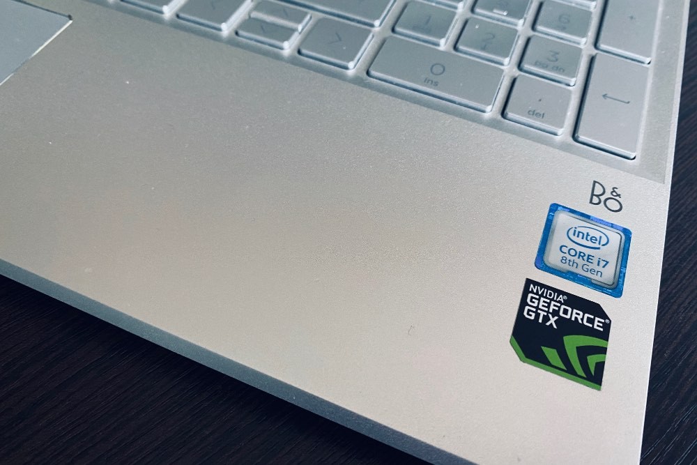 Обзор HP Pavilion 15-cs1006ur: быстрый ноутбук на процессоре Intel фото