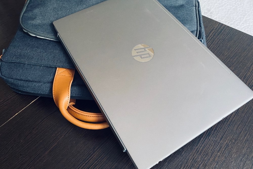 Обзор HP Pavilion 15-cs1006ur: быстрый ноутбук на процессоре Intel