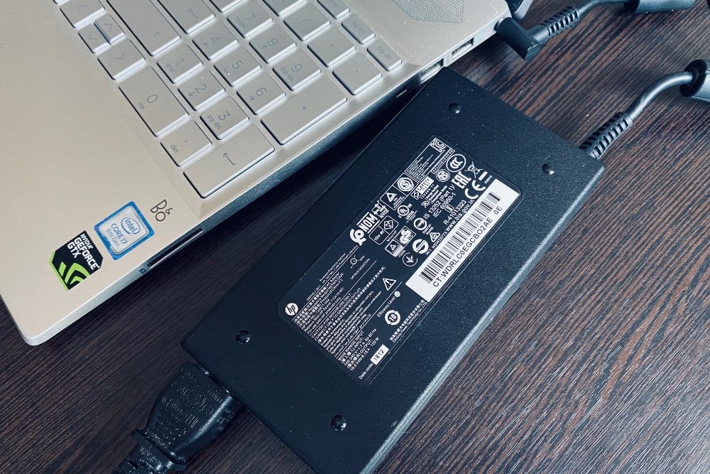 Обзор HP Pavilion 15-cs1006ur: быстрый ноутбук на процессоре Intel фото