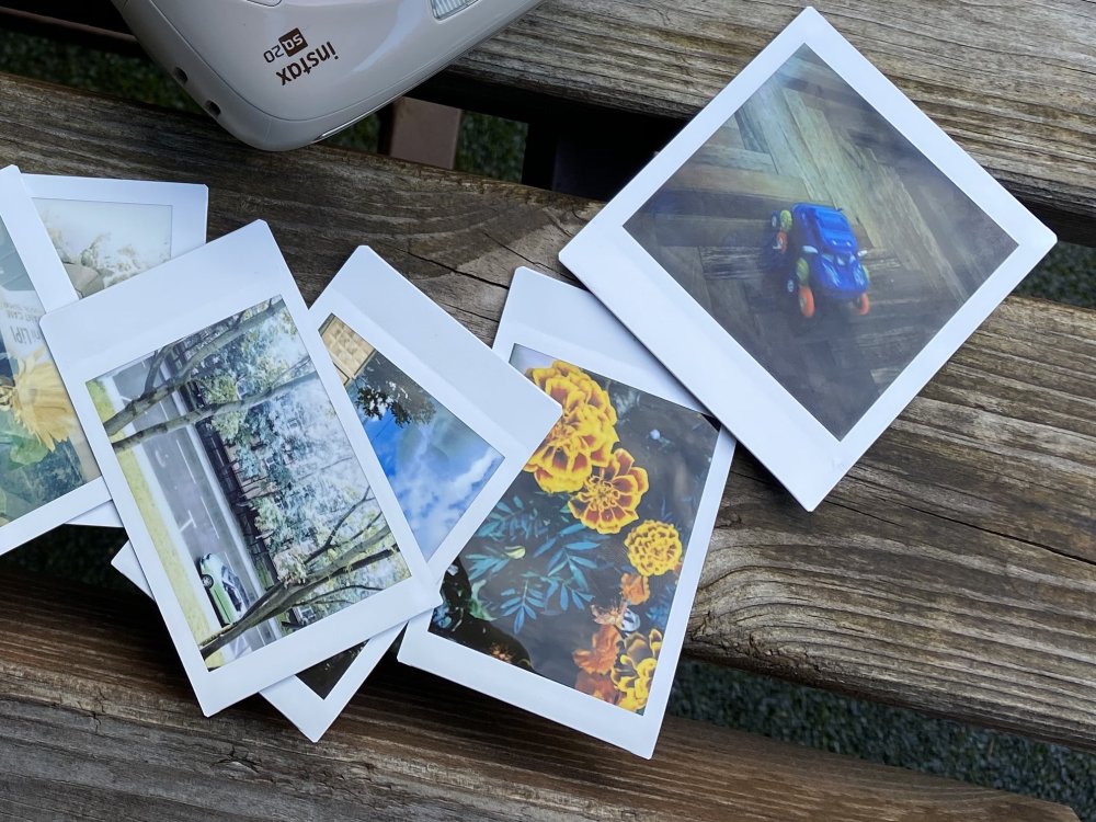 Теплый ламповый обзор фотоаппаратов мгновенной печати Fujifilm Instax: эмоция в подарок за 12 секунд