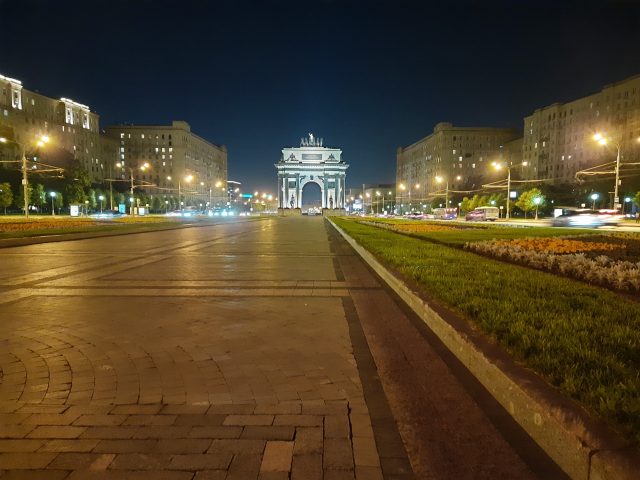 Какой смартфон снимает лучше: сравнение камер трех популярных смартфонов с камерами 64 мп фото