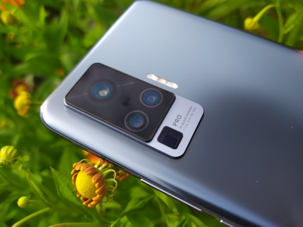 Какой смартфон лучше: 5 важных советов для тех, кто только выбирает