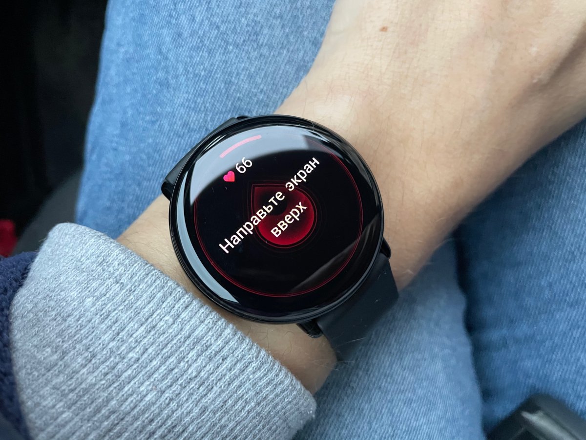 Обзор умных часов Zepp E: фантастически выглядят и многое умеют фото