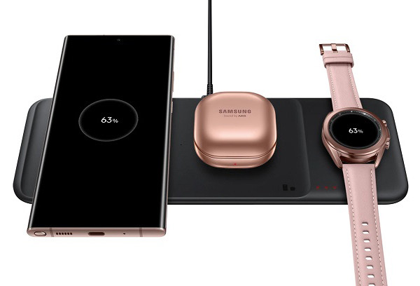 Samsung привезла в РФ беспроводную зарядку для трех гаджетов, которую не смогла сделать Apple