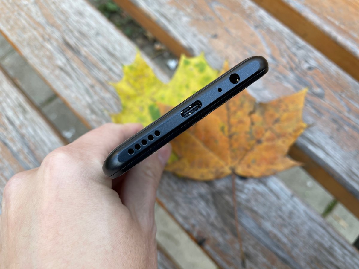 Обзор Honor 10X Lite: демократичный смартфон с огромным аккумулятором и быстрой зарядкой фото