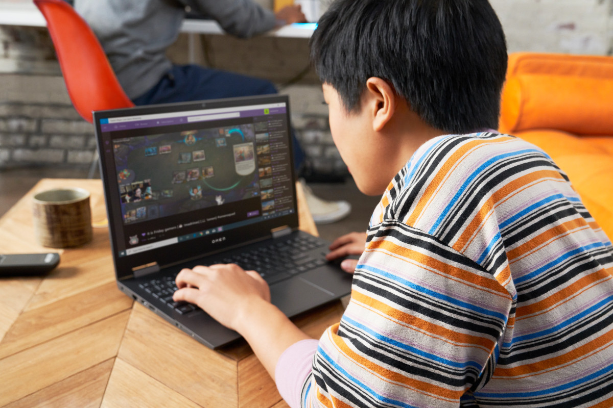 OMEN 15 (2020) от HP: Серьезный ноутбук для геймеров со стажем, и не только фото