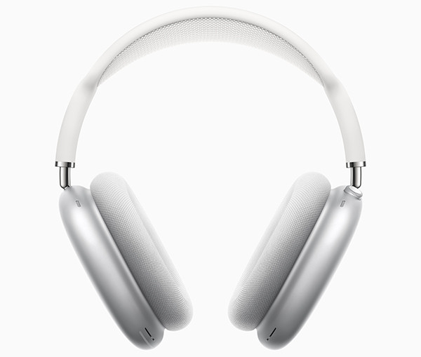 Apple представила ультратехнологичные наушники AirPods Max. Они стоят как свежий iPhone