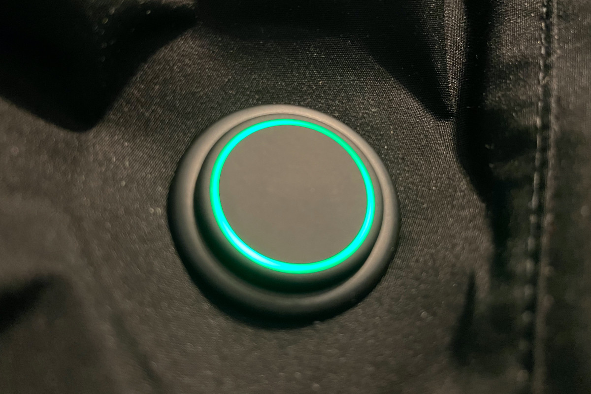 Жаркий обзор NinetyGo Smart Heated Parka: умная куртка с подогревом от Xiaomi фото