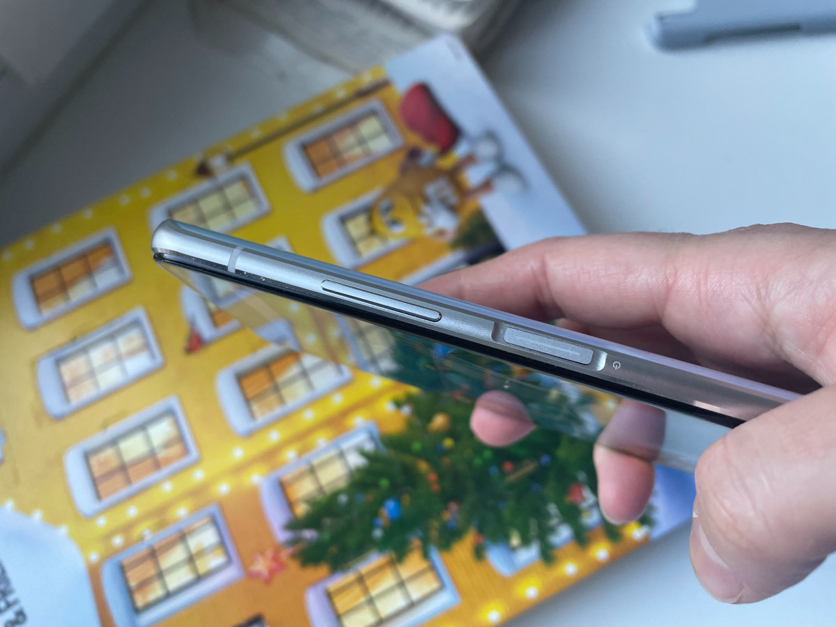 Обзор ASUS ZenFone 7 Pro: если вы мечтаете о самом необычном смартфоне 2020 года фото