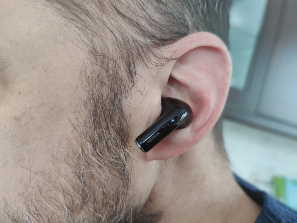 Обзор TWS-наушников Nokia Essential True Wireless E3500: удобные, неприхотливые и полностью автономные фото