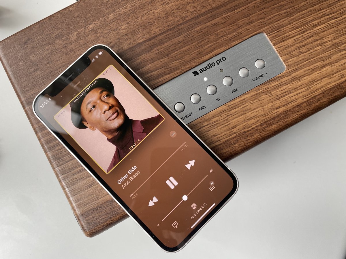 Обзор Audio Pro BT5: чистый звук и модный сканди фото