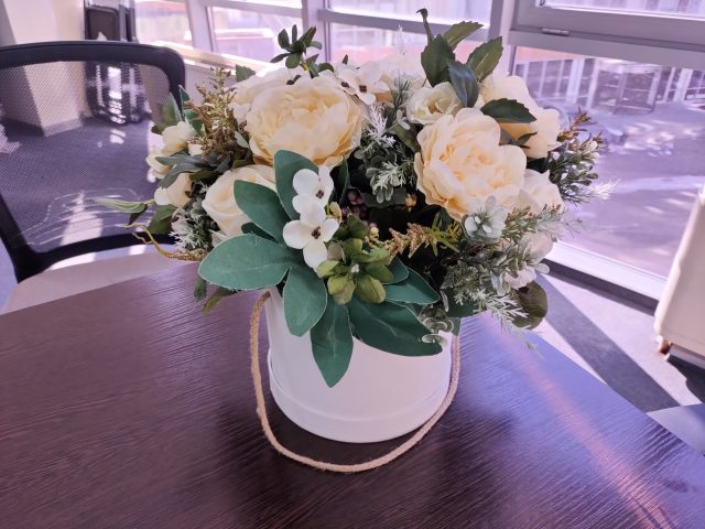 Как выглядит Oppo X 21 — первый в мире смартфон с растягивающимся экраном фото