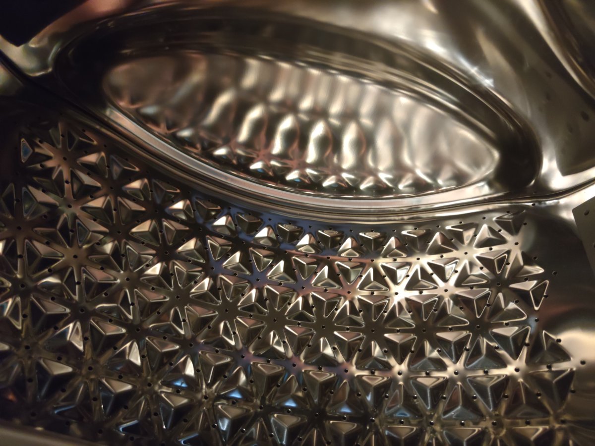 Обзор стиральной машины Hisense WFKV7012: хорошо отстирывает, недорого стоит фото