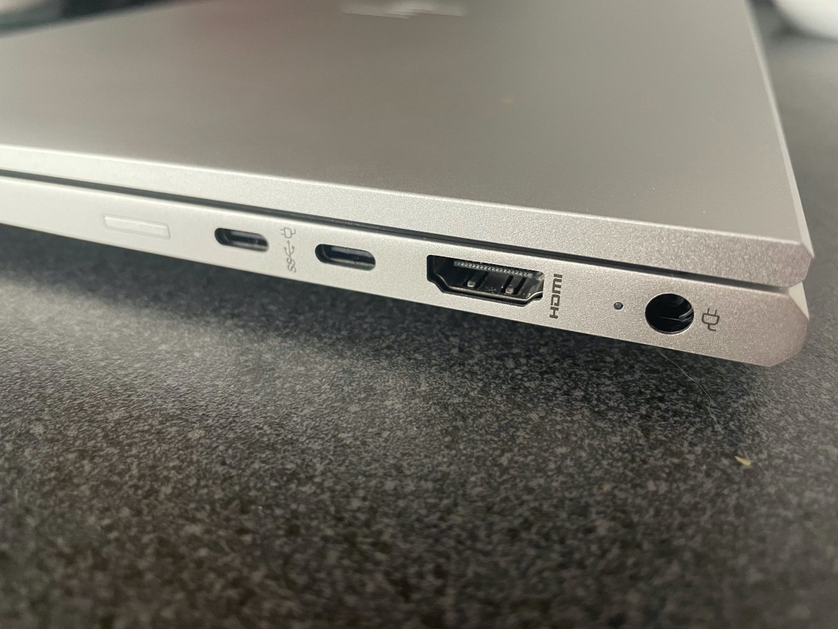 Обзор HP EliteBook 845 G7: легкий и быстрый ультрабук для тех, кто много перемещается фото