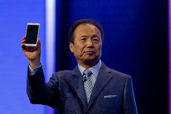 65996В ближайшие полгода Samsung выпустит два флагманских смартфона