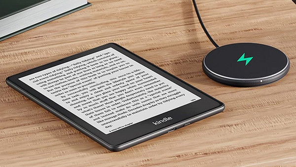 Amazon выпустила электронную книгу с поддержкой беспроводной зарядки