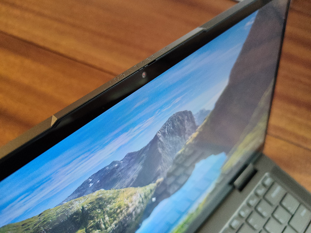Обзор Lenovo Yoga 7 — ноутбук-трансформер с лучшим процессором Intel