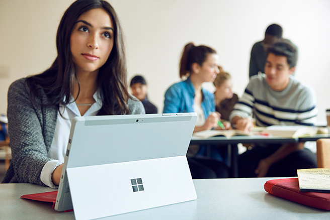 169093Microsoft разработает версию Windows 11 для нужд образования и недорогой ноутбук на ее основе