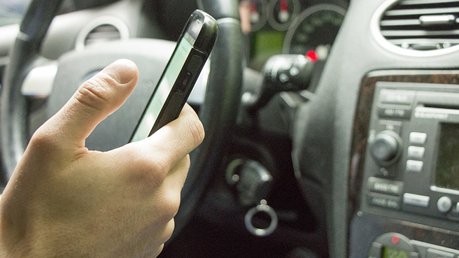 167476Россиянам разрешили передавать доверенность на управление авто через приложение