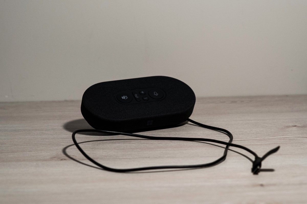 Обзор Microsoft Speaker USB-C фото