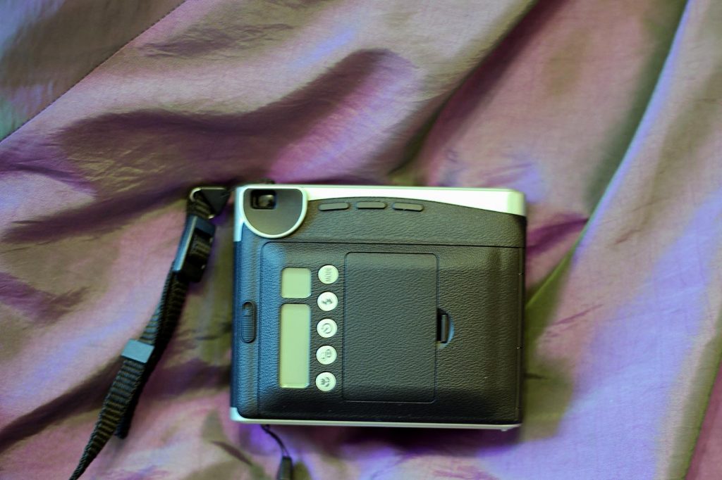 Instax Mini 90 backside