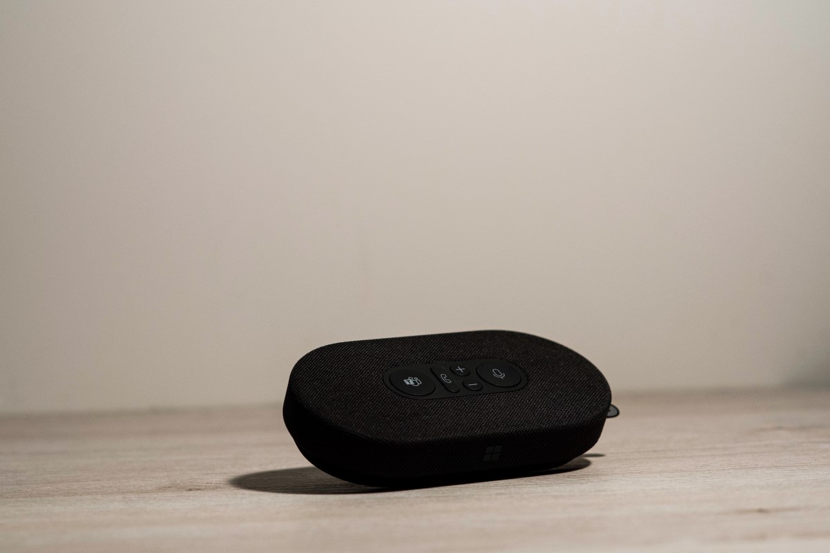 Обзор Microsoft Speaker USB-C фото
