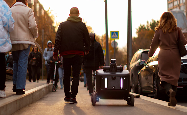 170340Представлен робот-доставщик «Яндекс.Ровер» третьего поколения