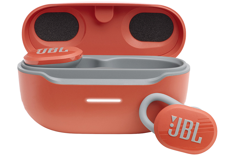 Лучшие премьеры недели: от очков с функцией эмуляции 140-дюймового телевизора до пары интересных китайских ноутбуков фото