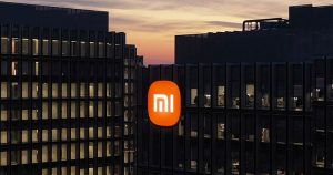Xiaomi разработает недорогой смартфон-«раскладушку» в стиле Samsung Galaxy Z Flip