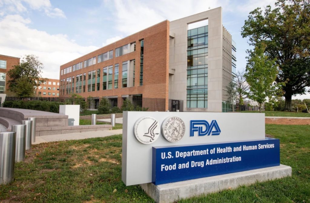 Мнение экспертов: как изменить Facebook и защитить данные пользователей картинка Мнение экспертов: как изменить Facebook и защитить данные пользователей фото