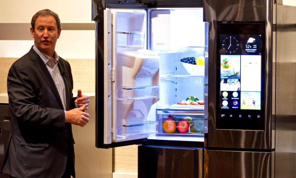 Преимущества и недостатки покупки умного холодильника фото