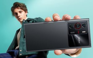 Представлен смартфон ZTE Nubia Z40 Pro с необычной камерой и магнитной зарядкой а-ля MagSafe