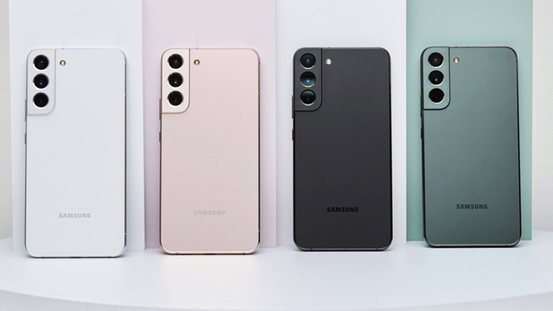 Samsung представила флагманские смартфоны Galaxy S22, S22 Plus и S22 Ultra фото