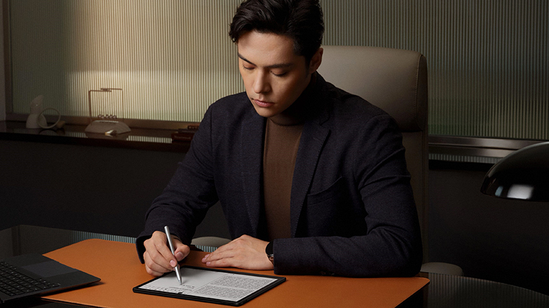 180962Huawei MatePad Paper: огромный ридер с экраном E Ink, модулем Wi-Fi 6+ и HarmonyOS 2