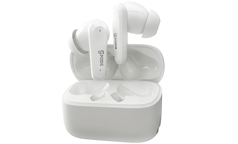 Лучшие премьеры недели: от защищенного смартфона с отсеком для наушников до нового раскладного Motorola Razr фото