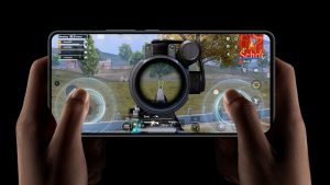 Vivo iQOO 9T: смартфон со 120-ваттной зарядкой и оптическим зумом