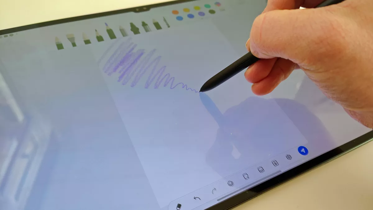 Обзор Samsung Galaxy Tab S8 Ultra фото