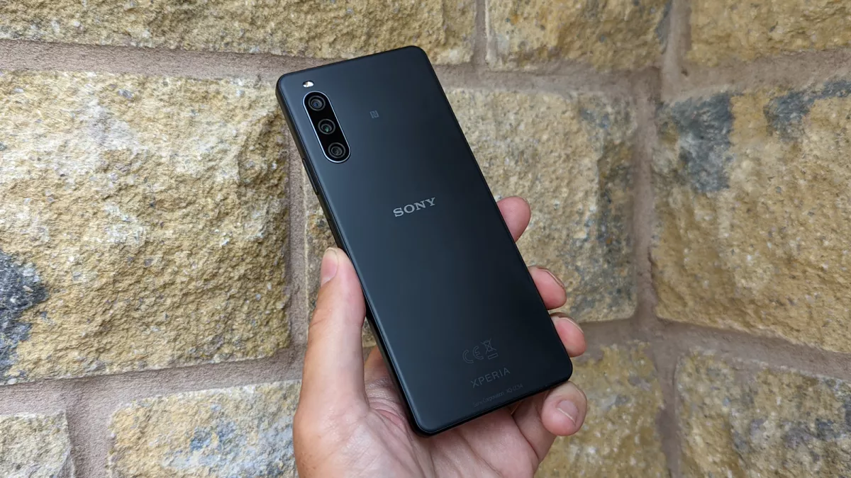 Обзор Sony Xperia 10 IV фото