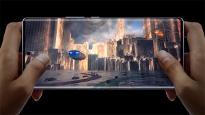 В России начались продажи первого смартфона с 200-мегапиксельной камерой