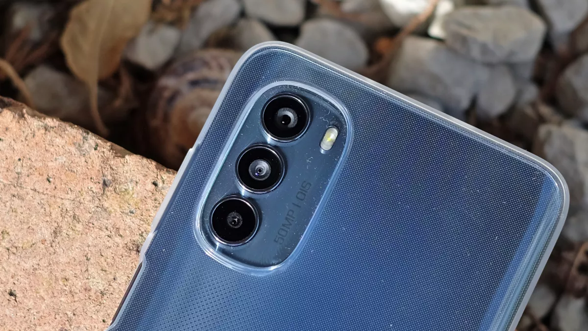 Обзор Motorola Moto G82 фото