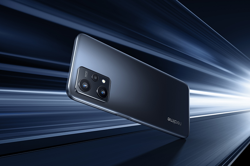 В РФ стартовали продажи смартфона Realme 9 5G с необычным корпусом фото