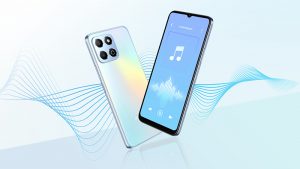 Honor Play 30M: недорогой смартфон с железом Qualcomm и поддержкой 5G